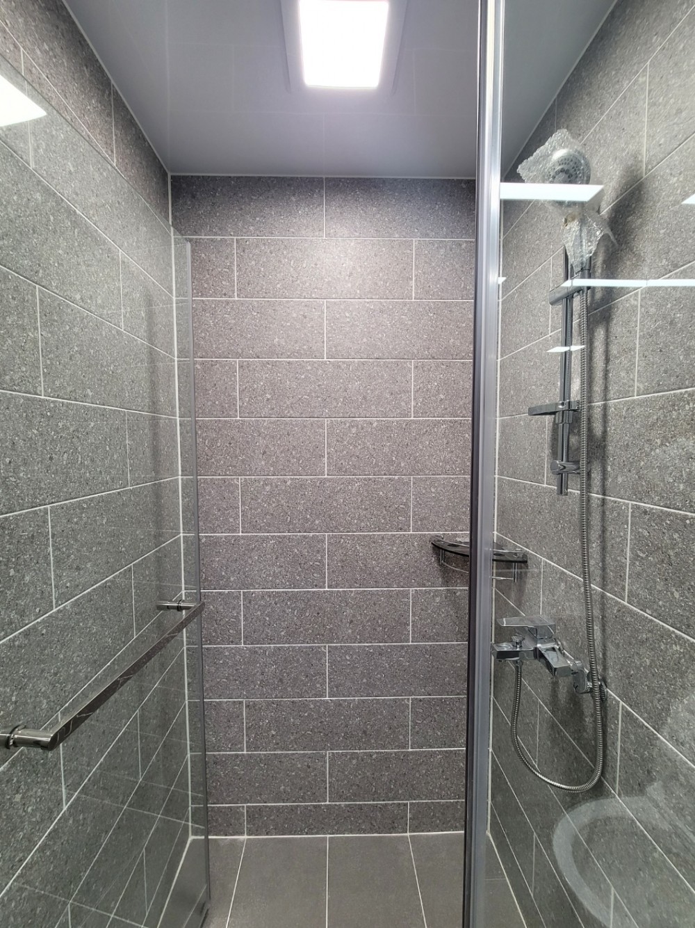 7d99ad45400ee1a27bb1867b7187029b_1673914